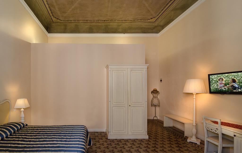 Hotel Galileo Pisa Exteriör bild
